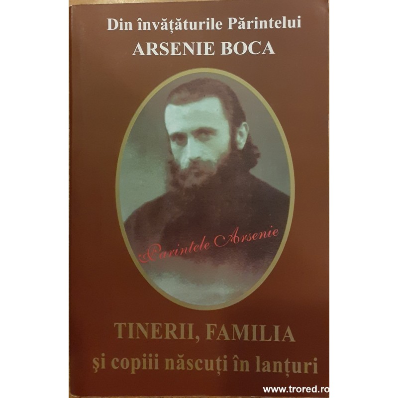 Tinerii, familia si copiii nascuti in lanturi