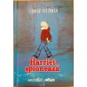 Harriet spioneaza