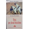 Trei pe doua biciclete