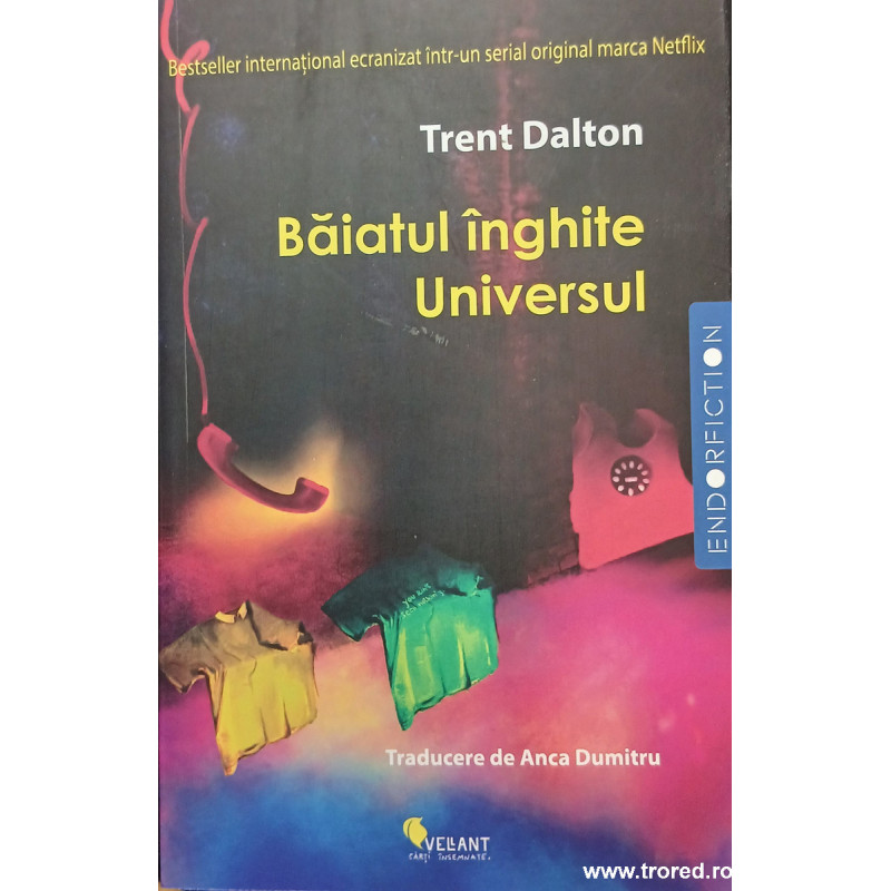 Baiatul inghite universul