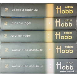 Ucenicul asasinului / Asasinul regal / Razbunarea asasinului Trilogia Farseer